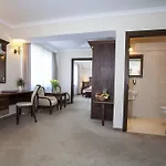 מלון Lubicz אוסטקה