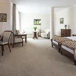 Hotel Lubicz 4*