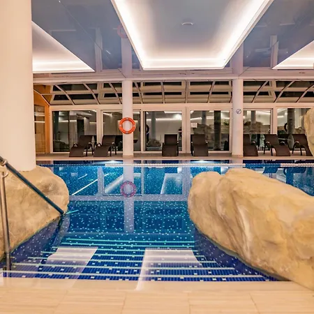 Otel Lubicz